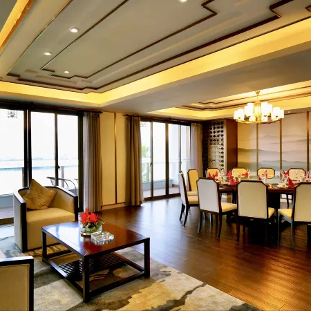 Riverside Garden Holiday Hotel