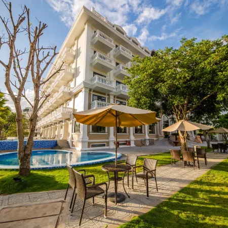 Orbit Hotel Nha Trang