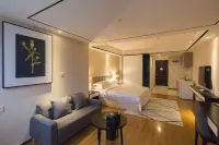 Pingguo Apartment
