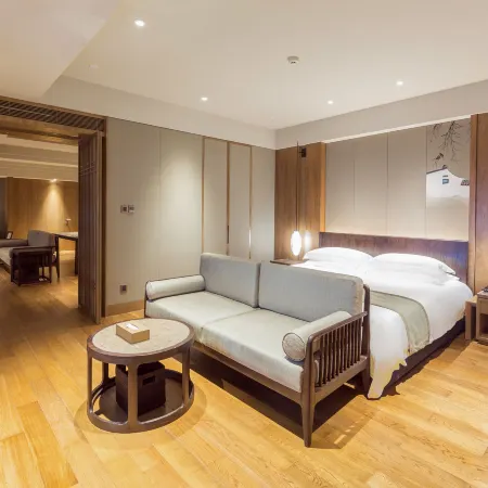 Dongya Hotel