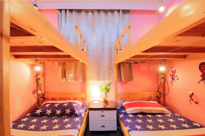 Lehu Youth Hostel فنادق في 