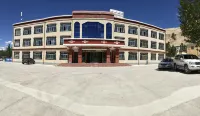 자다 구거 호텔 토린 사원 주변 호텔