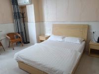 池州国春商务宾馆 - 豪华大床房