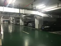 ノボテル 上海 クローバー - 駐車場