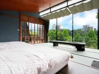 Yue Lake Backpackers Hotels near Longfeng Temple