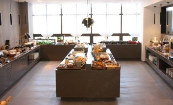 Ramada Hotel & Suites by Wyndham Gangwon Pyeongchang