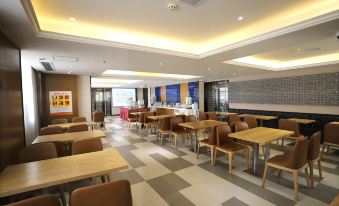 Gelaiden S Hotel (Chengmai Ecological Software Park)