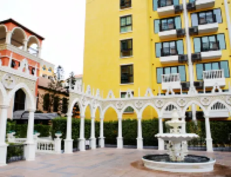 Three Bears, Thailand Pattaya Venetian Apartment Hotels near Pattaya Floating Market