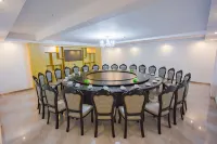 Four Seasons Hotel Hotels in Leye