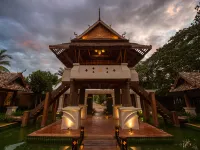 Shinnabhura Historic Boutique Hotel Hotels near Chan Palace