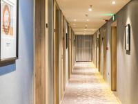 青岛黑龙江中路亚朵酒店 - 公共区域