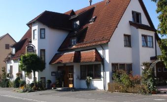 Hotel Bauer Großbettlingen