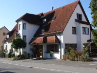 Hotel Bauer Großbettlingen