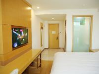 格林豪泰酒店(滨州汽车总站店) - 高级大床房