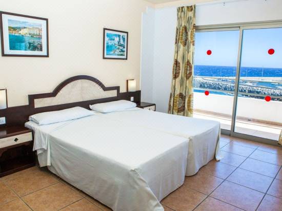 Apartamentos Gema Aguamarina Golf-San Miguel de Abona Updated 2022 Room  Price-Reviews & Deals | Trip.com