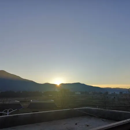 Lanyuexuan Farmstay Jiaozi Snow Mountain