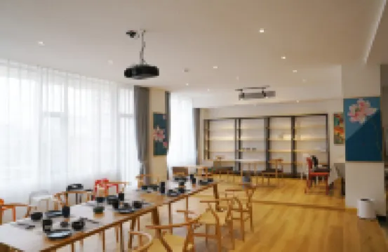 南召簡素曼行清奢民宿