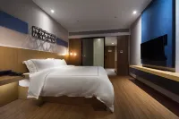 Life All Suites Hotel (Wuhan Municipal Government Jiangtan) Hotels in Wuhan