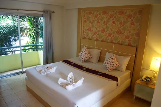 ห้องเตียงใหญ่ 1 เตียง (พัดลม)