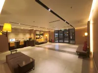 Homeinn Plus Hotel (Shenyang  Olympic Center Rongxing Building) - 3 tähden