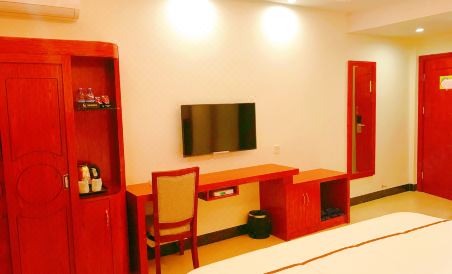 Golden Vision Inn - Housity
