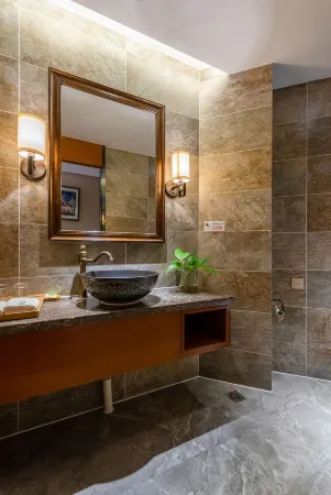 Xiaoqikong Binjiang Hotel