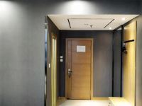莱西阿玛尼精品酒店 - 经典大床房