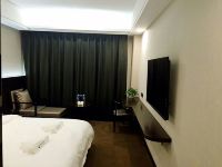 内黄港丽湾酒店 - 特惠大床房