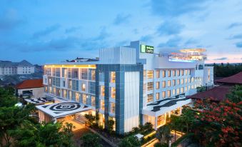 Holiday Inn Express Baruna, an IHG Hotel