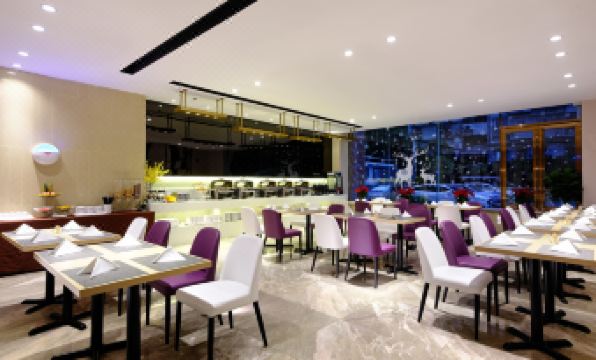 Lavande Hotel (Xiamen Zhongshan Road Pedestrian Street, Zhenhai Road Metro Station)