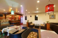 Holidays Nomad Hotel - Bintang 2