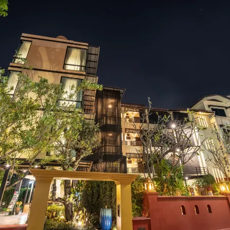 Chiang Mai Thai House,Thapae Отели рядом с достопримечательностью «Старый город Чан Май»