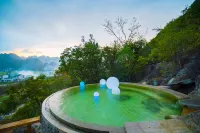 Fengsan Holiday Inn - Hot Springs