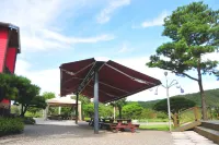 ออยคอส เลเชอร์ เพนชัน - พร้อมอาหารเช้า