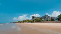 Sanya Conifer Resort فنادق في 