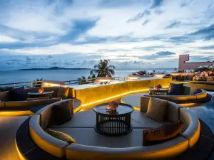 Royal Cliff Beach Terrace Pattaya