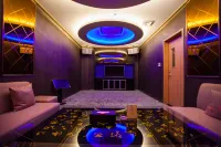 Tangland Hotel