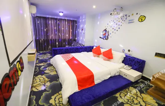 OYO廉江星辰假日酒店