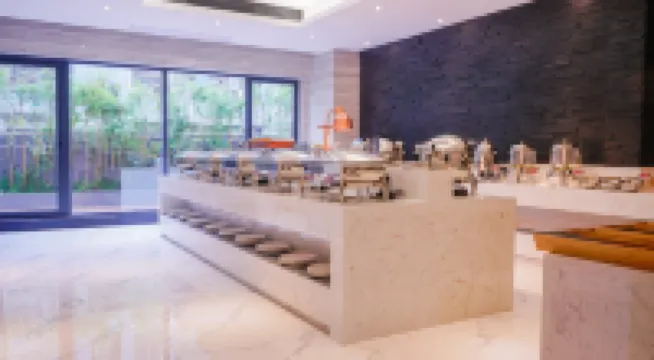 Paco Hotel Tiyuxilu Metro Guangzhou-Free Shuttle Bus during Canton Fair