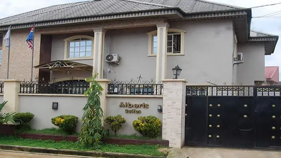 Albert Suites