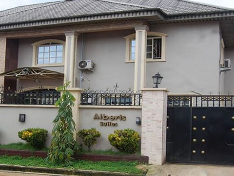 Albert Suites