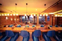 Zizai Shanju Yeshe Chain Inn