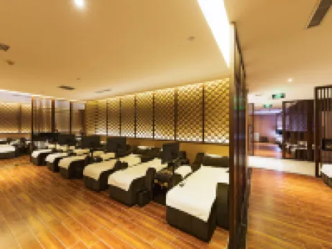 Yuanhua Grand Hotel Hotels in Taibus Banner