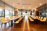 Eagle Hotel - breakfast