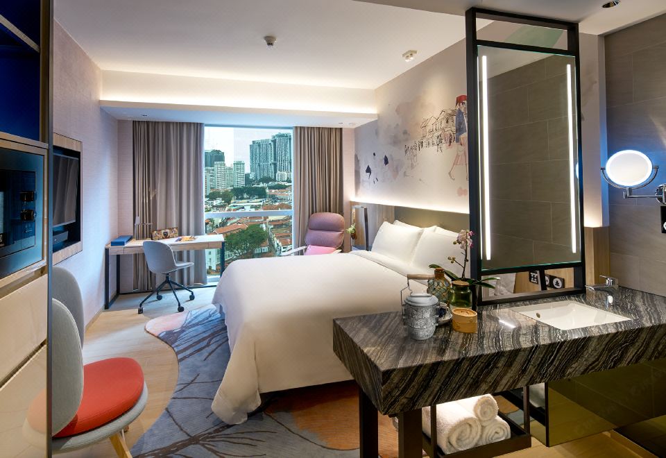 3. 카프리 바이 프..