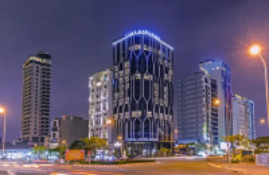 峴港斯特拉馬里斯海灘飯店