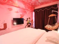 广州云朵主题公寓 - 精致一室大床房
