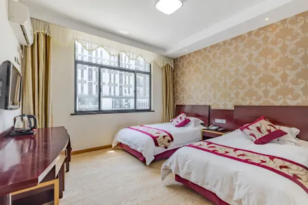 Yunhailou Hotel Отели рядом с достопримечательностью «Hibiscus Valley»