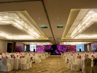 Universal Hotel Urumqi Hotels in Ürümqi