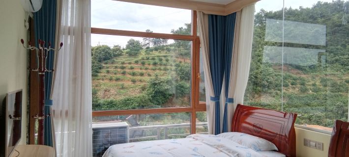 Zixing Dongjiang Lake Hongmei Farmstay Hotels in Zixing